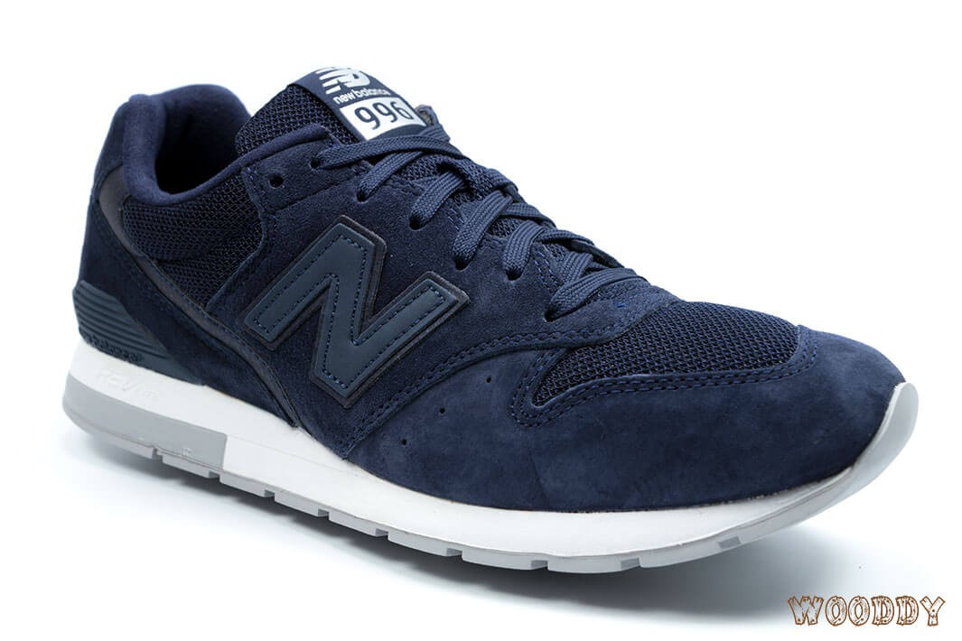 new balance 996 bleu marine